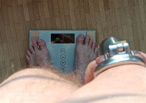 Cagecheck And Weighing Nude Pics XHamster