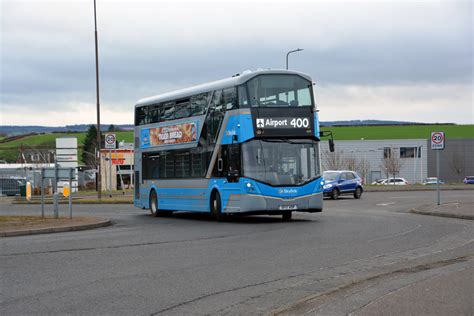 499 | This bus was new to Lothian Buses as 500 in 2017. Seen… | Flickr