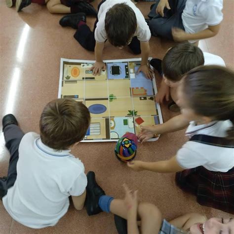 E Infantil Da Sus Primeros Pasos En Rob Tica Colegio San Jose Astillero