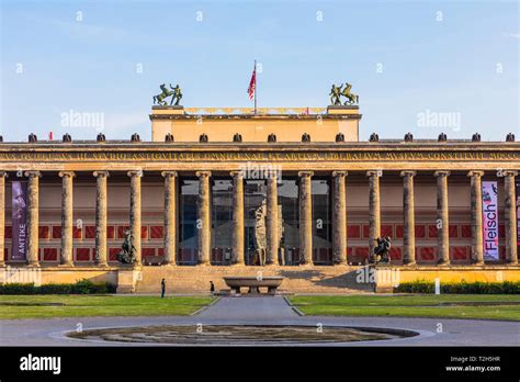 Altes Museum Old Museum Of Art Fotos E Imágenes De Stock Alamy