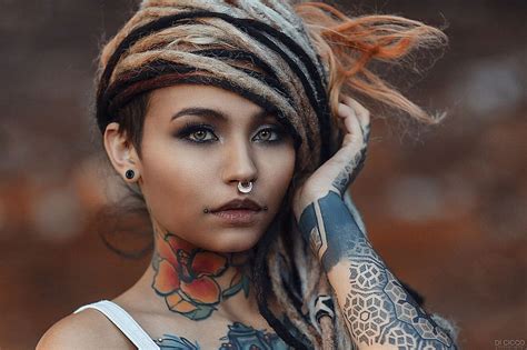 Beauty Alessandro Di Cicco Girl Model Tattoo Hand Piercing Face