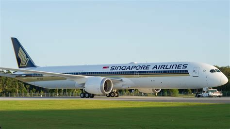 Singapore Airlines First Boeing To Serve Osaka Aviation Be