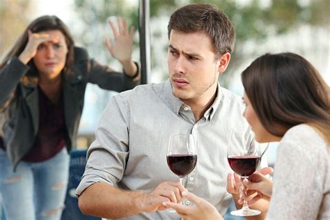 cheating     reasons  deceiving