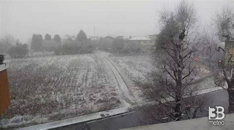 Cronaca Meteo Diretta Neve In Pianura Al Nord Imbiancata Cant Nei