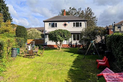 Whitegates Mirfield 4 Bedroom House Sstc In Nettleton Road Mirfield