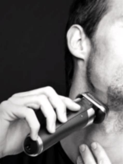 Choosing The Best Electric Shaver For Sensitive Skin