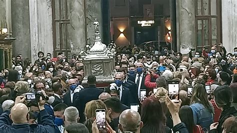 Festa di SantAngelo sarà vietato vendere bevande in bottiglie di