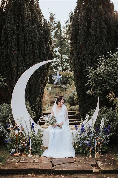 Moon And Stars Wedding Ideas In Classic Blue And Gold Moon Wedding Theme Celestial Wedding