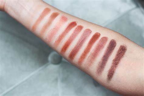 Naked Heat VS Modern Renaissance CHICK HABIT