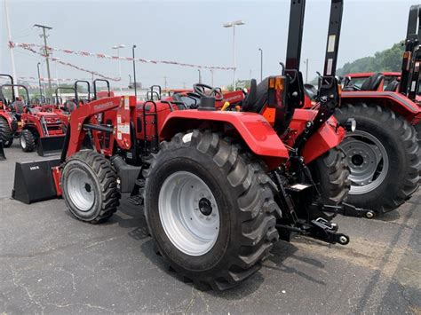 Mahindra Loader Tractor Specialty Auto Rv Sales Rvs In