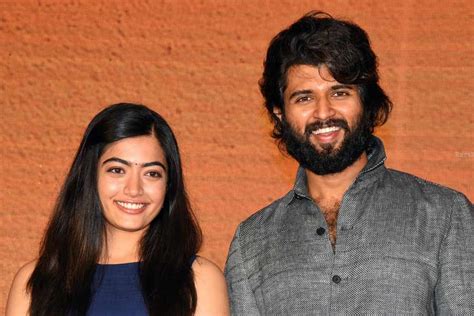 Celeb Gossip Vijay Deverakonda Reacts To Rumours Of Getting Married