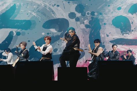 7 Momen Stray Kids Guncang Panggung Lollapalooza Paris 2023
