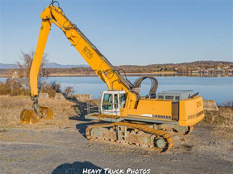 Liebherr Material Handler Vinny Schiano Flickr