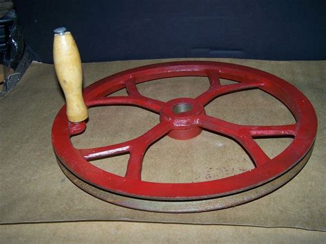 Antique Wheel Hand Crank Mill Meat Grinder Pulley 12 12 Inch 78 Shaft