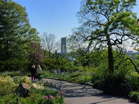 Fort Tryon Park - Take New York Tours