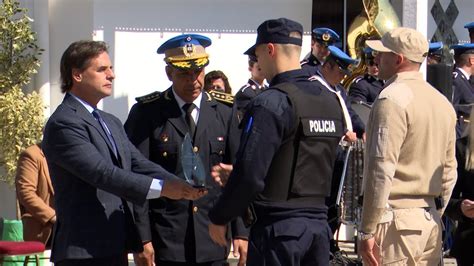 Presidente Lacalle Pou Asisti A Aniversario De Polic A Caminera