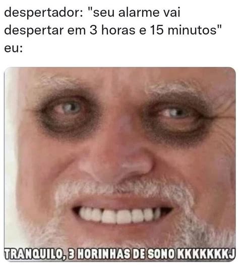 Quando sua mãe te encontra acordado às 3 da manhã Memes