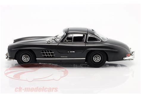 Minichamps Mercedes Benz Sl Gullwing W