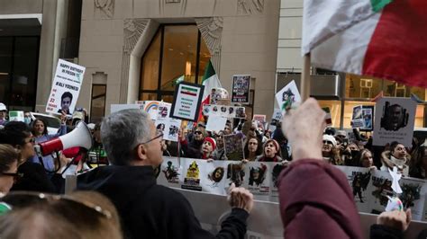 Protestan en Teherán por la ejecución de un manifestante detenido en