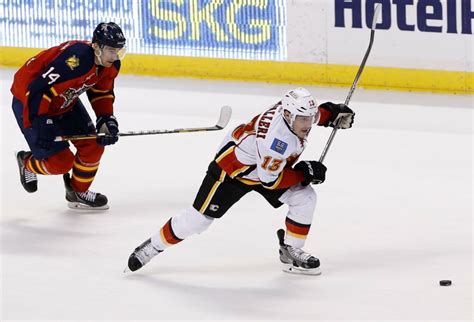 Calgary Flames interested in re-signing Mike Cammalleri?