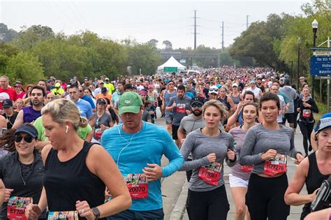 CofC Community Goes the Distance with Cooper River Bridge Run