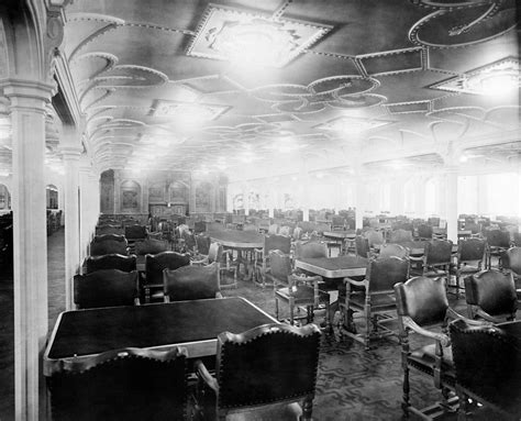 Titanic Dining Room, 1912 Photograph by Granger - Pixels