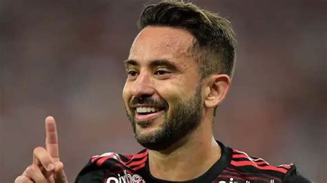 Verton Ribeiro Finalmente Se Manifesta Sobre Sa Da Do Flamengo