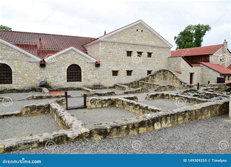 Parc Arch Ologique Carnuntum Avec Le Bain Reconstruit Image Ditorial