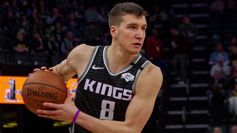 Bogdan Bogdanovic Signs With The Hawks And The Kings Dont Match The Offer Sheet Youtube