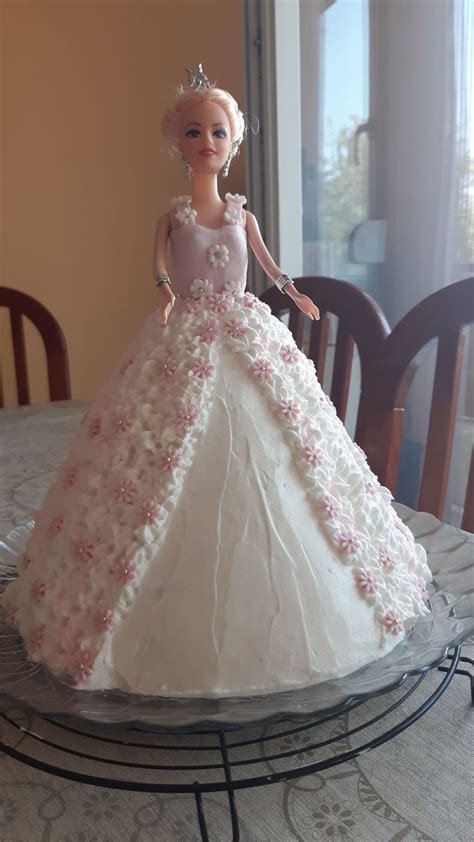 Pin By Lisa Holbrook On Audrey S Birthday Party Princess Doll Cake