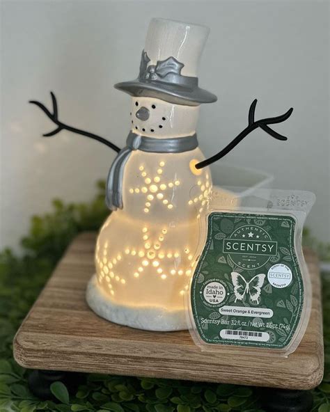 Sparkling Snowman Warmer Scentsy® Store