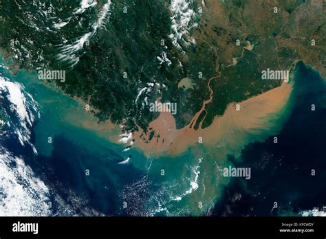 The yangtze river delta or yangtze delta hi-res stock photography and ...