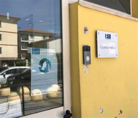 Pisa Choc Anafilattico Dopo L Assunzione Di Un Farmaco Le Salvano La