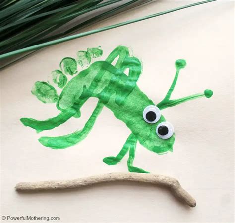 Footprint Preschool Cricket Craft