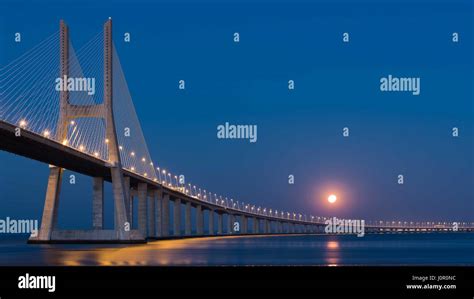 Vasco Da Gama Bridge Lisbon Stock Photo Alamy