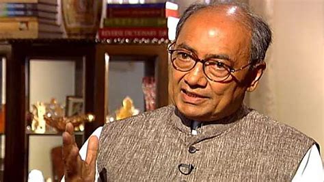 Digvijaya Singh in preventive custody for trying to meet rebel Congress ...