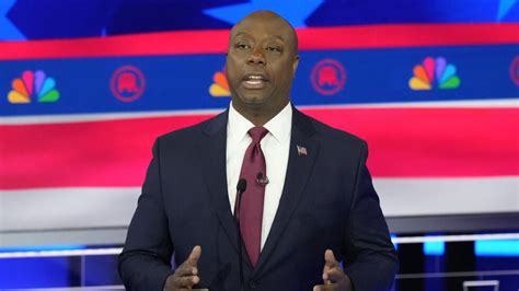 Ee Uu El Senador Tim Scott Abandona La Carrera Por La Candidatura