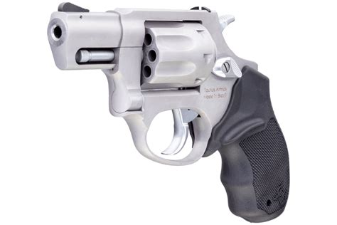 942 22WMR 2 Matte Stainless Revolver Taurus USA