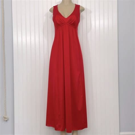 Vanity Fair Intimates And Sleepwear Vintage Vanity Fair Nylon Red Maxi Nightgown Lingerie