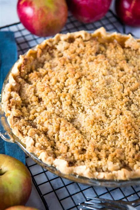 Dutch Apple Crumb Pie With Streusel Topping Adventures Of Mel