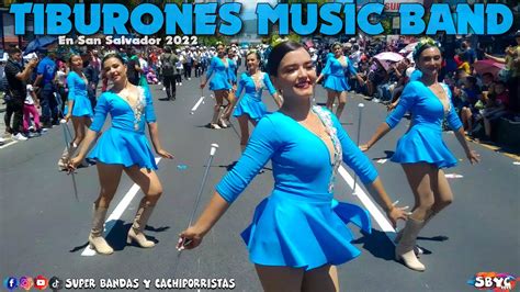 Tiburones Music Band En El Desfile De Correo De San Salvador Youtube