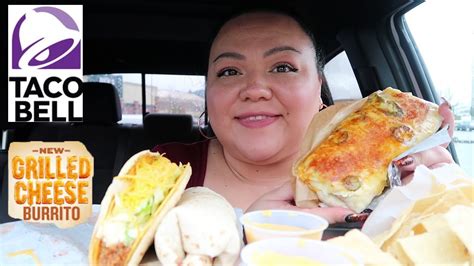 Taco Bell New Spicy Grilled Cheese Burrito Mukbang Youtube