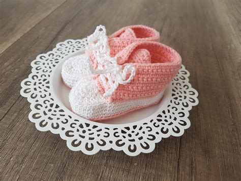 Süße gehäkelte Babyschuhe altrosa apricot rot Mädchen Etsy