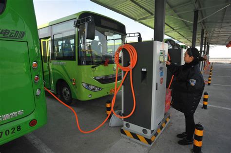 Bus Listrik Inovasi Transportasi Untuk Mengurangi Polusi Udara