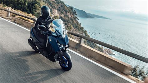 10 Things We Like About The Yamaha XMAX 300