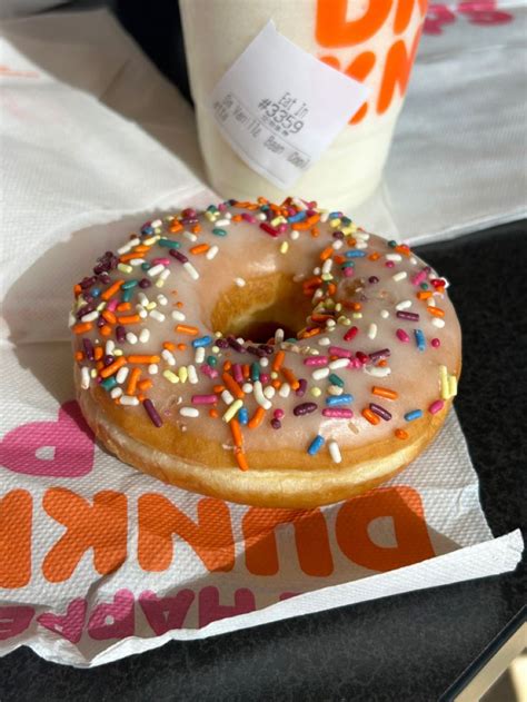 Vanilla Frosted Donut With Sprinkles From Dunkin 🍩 In 2023 Vanilla Frosting My Dessert Dunkin