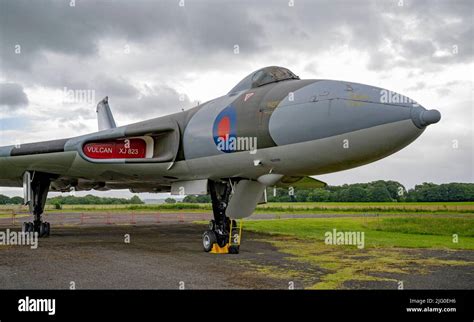 Avro Vulcan B.2 XJ823, (V.Bomber) exhibit at Solway Aviation Stock ...