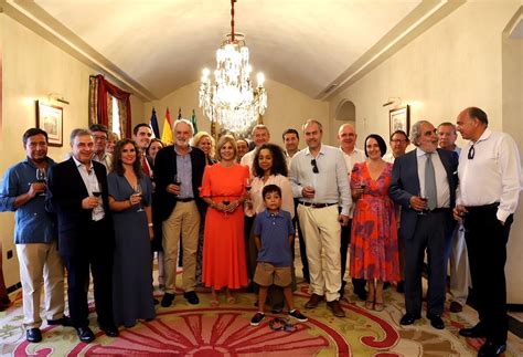 La Alcaldesa De Jerez Recibe A La Embajadora De Estados Unidos