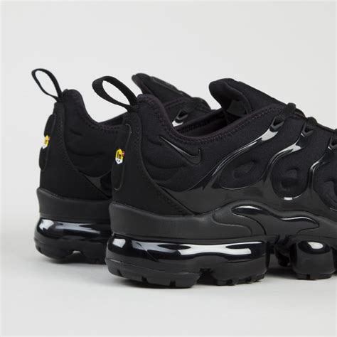 Nike Air Vapormax Plus Triple Black Black Black Dark Grey Consortium