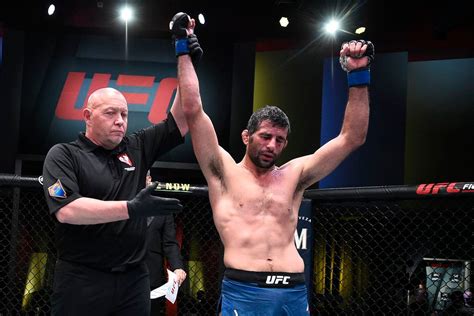 What S Next For Beneil Dariush After Dominant Win Over Tony Ferguson At